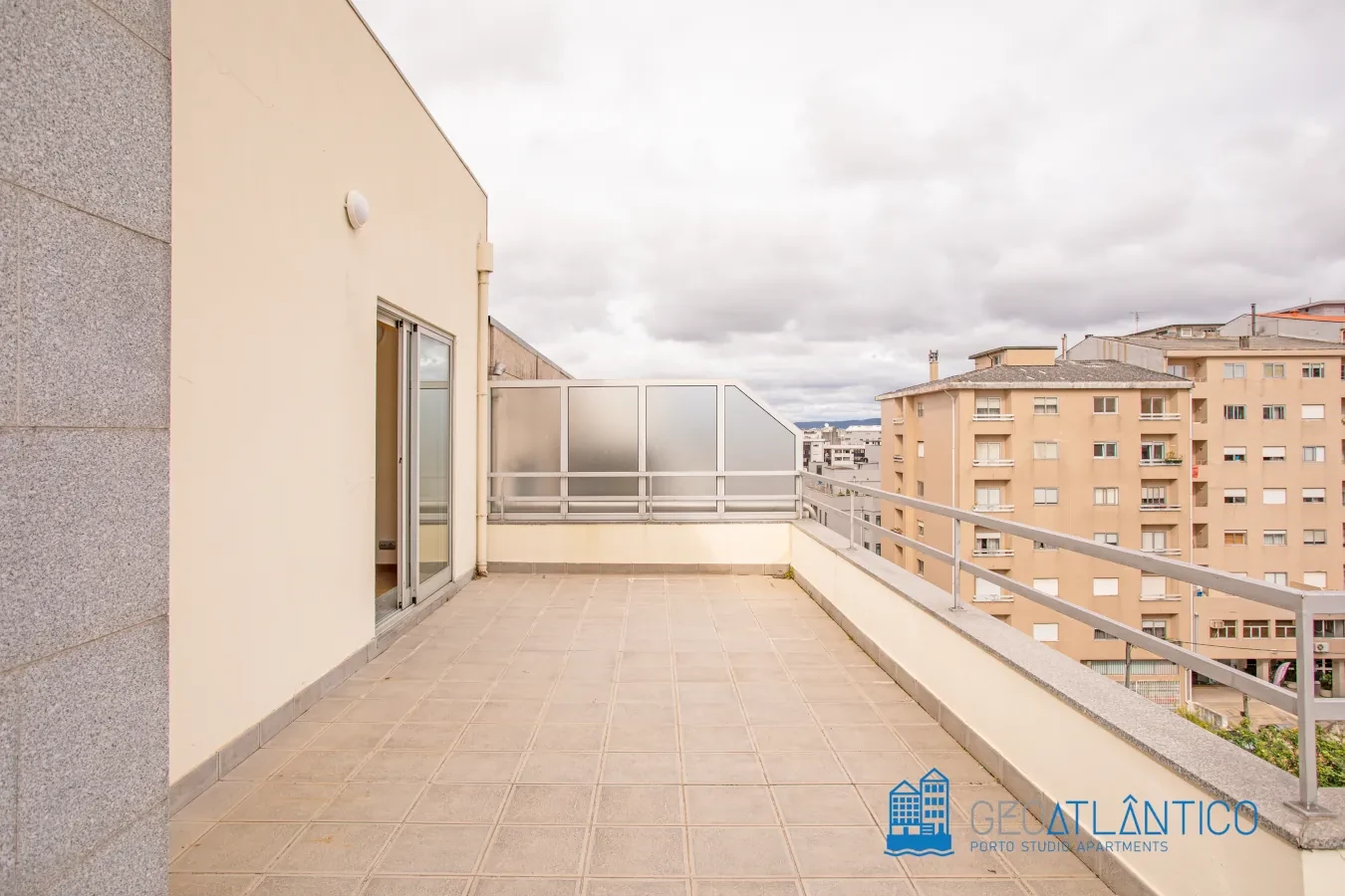 gaia_panoramic_terrace28